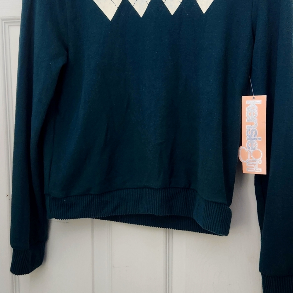 Sleepwear . Cozy , Plaid with emerald and royal blue color , Flannel f